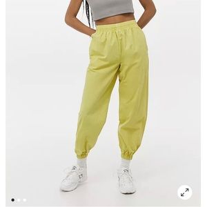 Urban Outfitters iets Frans lime poplin jogger sweatpants size M